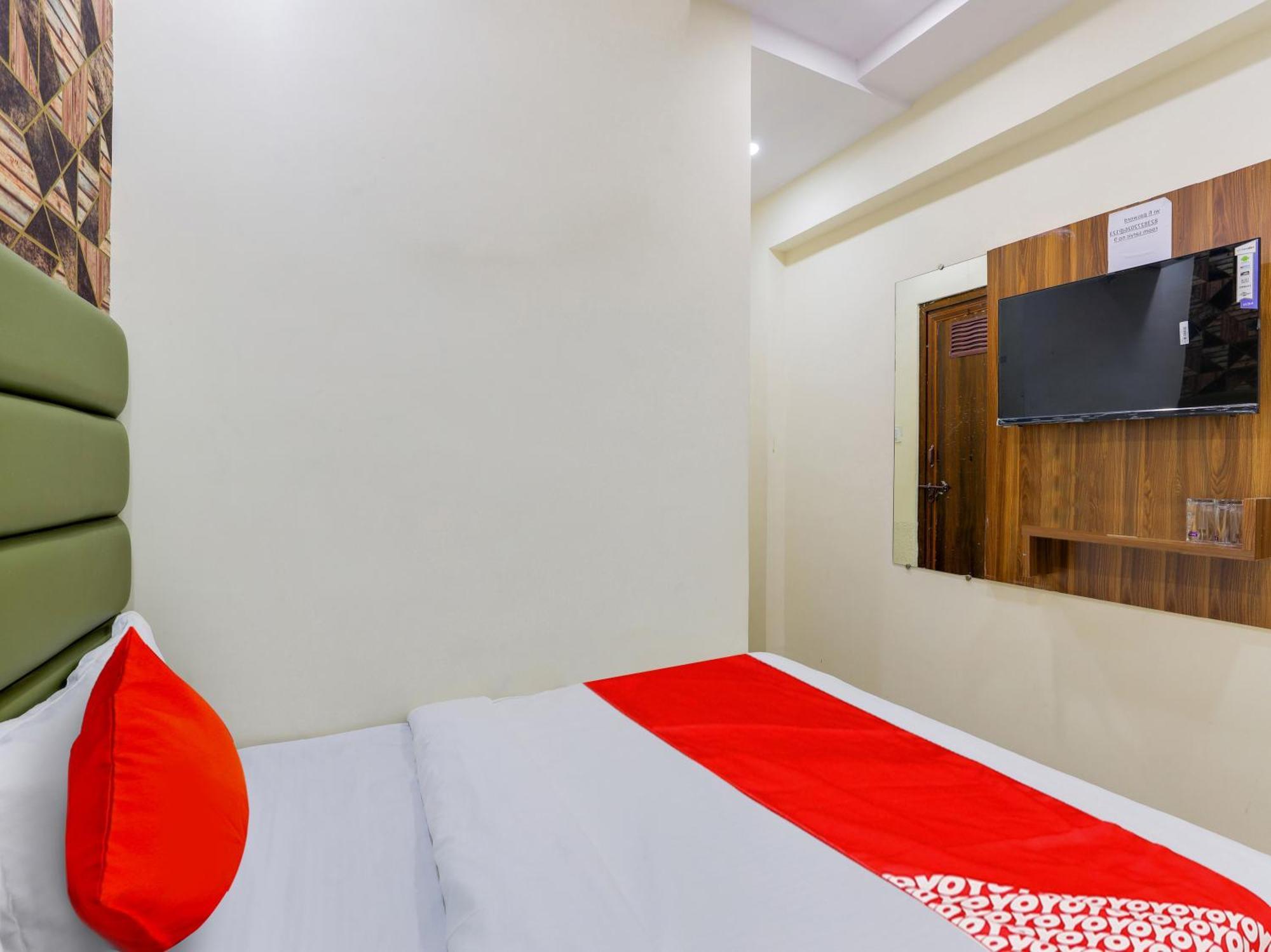 Hotel O Kb Villa أحمد أباد المظهر الخارجي الصورة